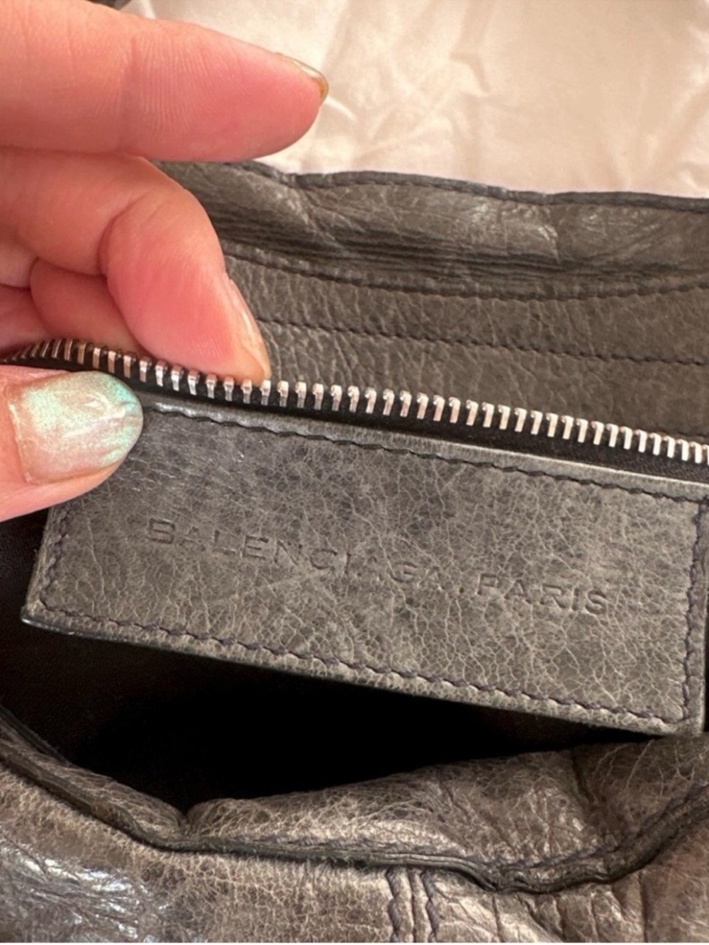Balenciaga Weekender - Picture 4 of 7
